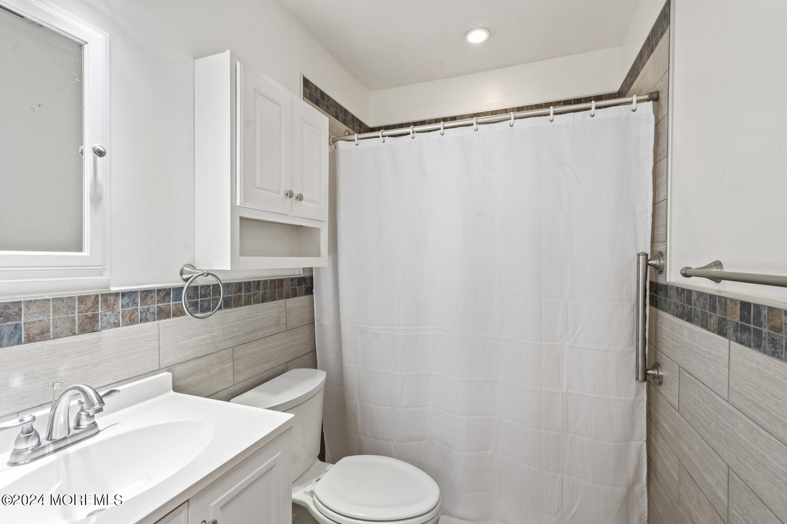 27 Cardinal Street, Unit B Manchester Township, NJ 08759 - Photo 16 of 19 DSC08804