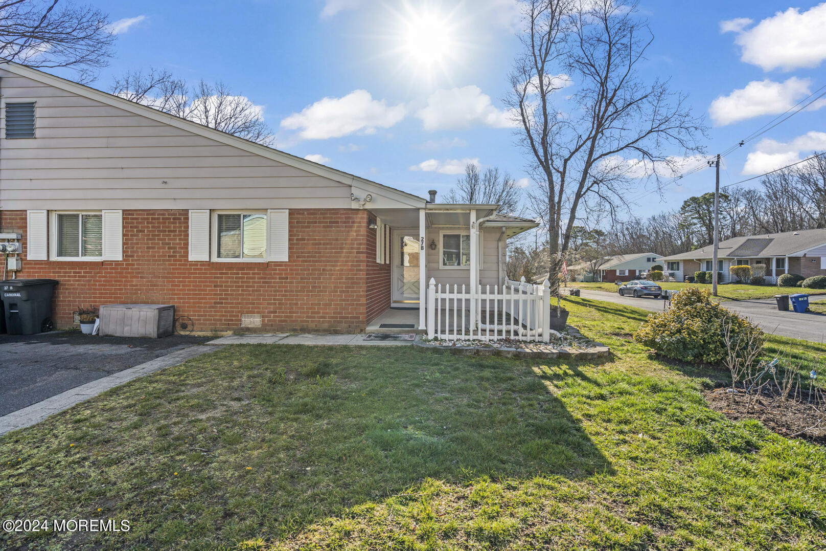 27 Cardinal Street, Unit B Manchester Township, NJ 08759 - Photo 2 of 19 DSC08674