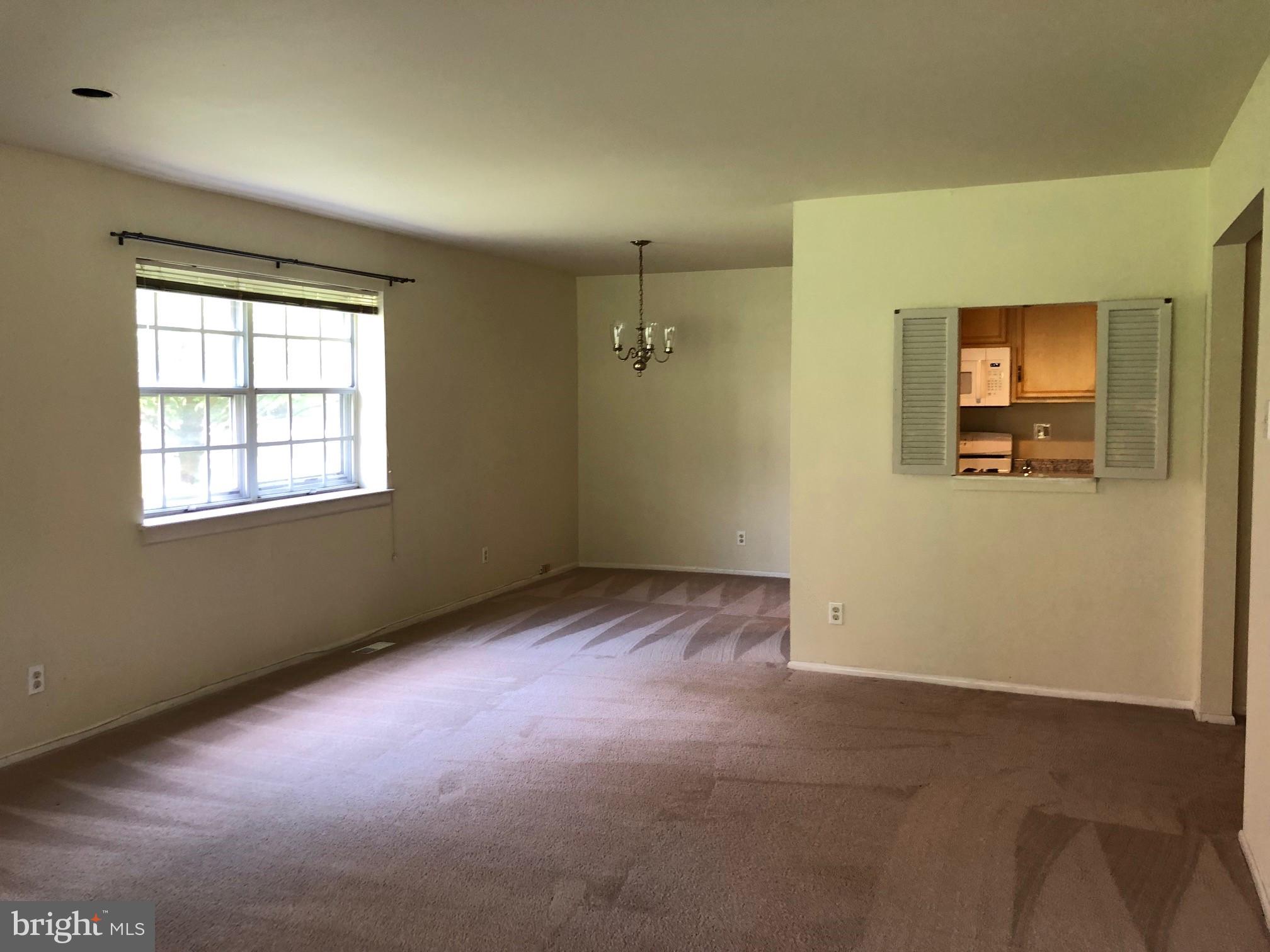 432 Drummers Lane Wayne, PA 19087 - Photo 6 of 21 living/dining