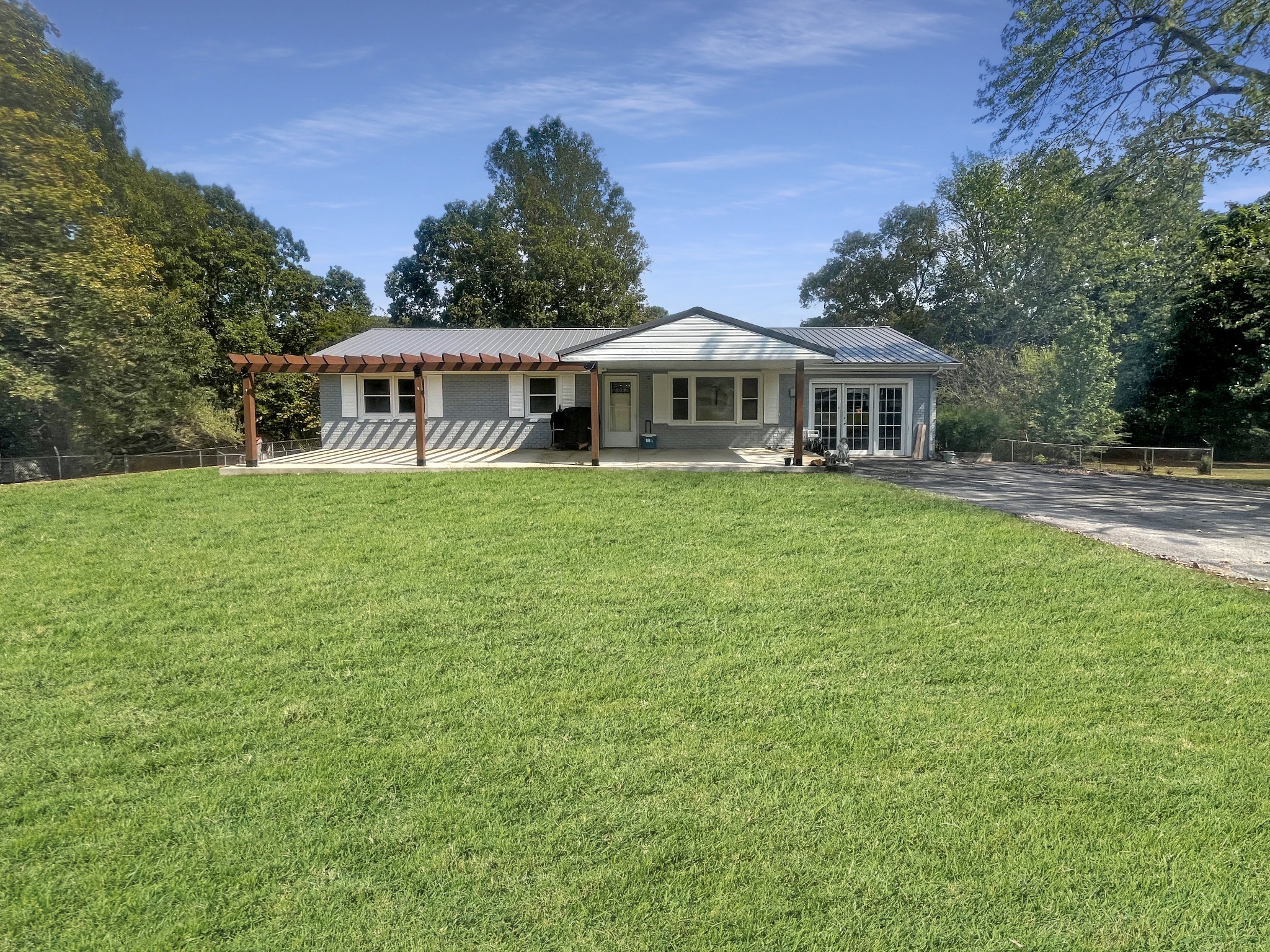 110 Peachtree Street Tennessee Ridge, TN 37178 - Photo 3 of 16