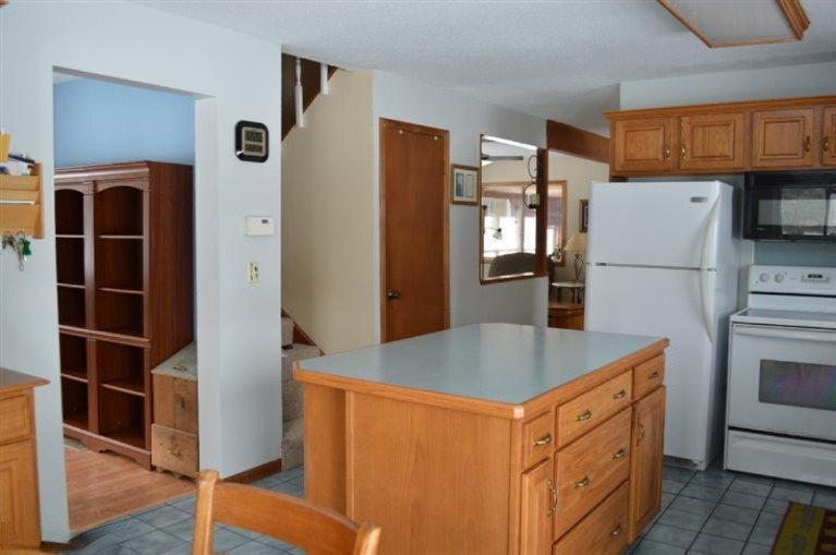 220 East Riley-Thompson Road Muskegon, MI 49445 - Photo 6 of 23 Additional Photo