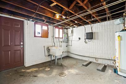 915 2nd Street McKees Rocks, PA 15136 - Photo 16 of 17 a view of a room with gym equipment