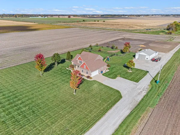 $700,000 | 9237 West 1100 South, Wanatah, IN 46390