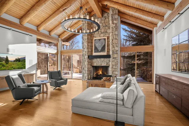 $7,995,000 | 13511 Highway 75, Blaine County, ID 83340