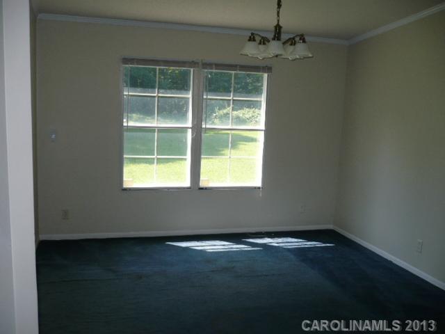 240 Westen Acres Road Kannapolis, NC 28081 - Photo 5 of 13