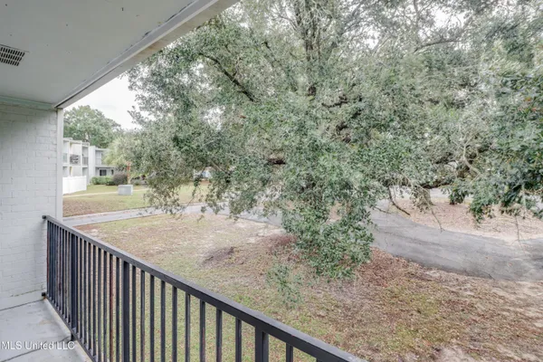 $117,000 | 3230 Cumberland Road, Unit 7, Ocean Springs, MS 39564