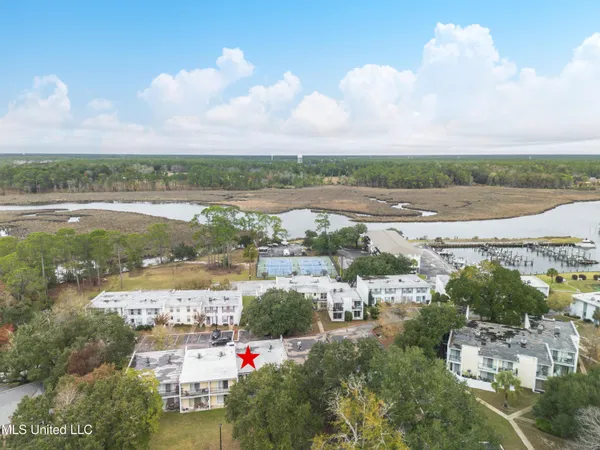 $117,000 | 3230 Cumberland Road, Unit 7, Ocean Springs, MS 39564