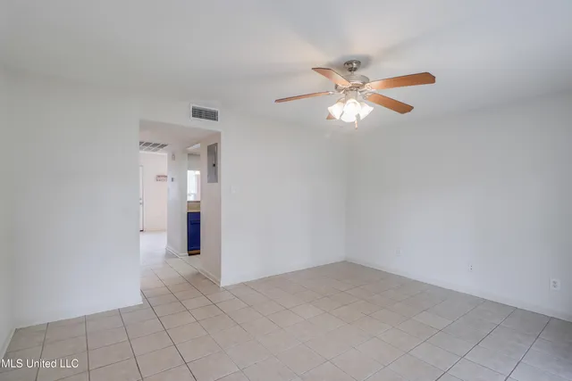 $120,000 | 3230 Cumberland Road, Unit 7, Ocean Springs, MS 39564