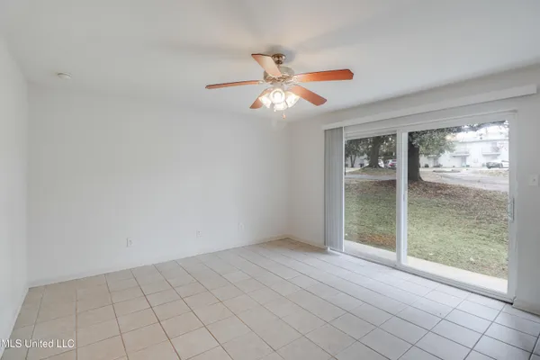 $117,000 | 3230 Cumberland Road, Unit 7, Ocean Springs, MS 39564