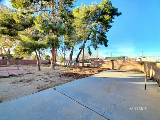 300 Mesquite Avenue Ridgecrest, CA 93555 - Photo 24 of 26 Gallery Image 24