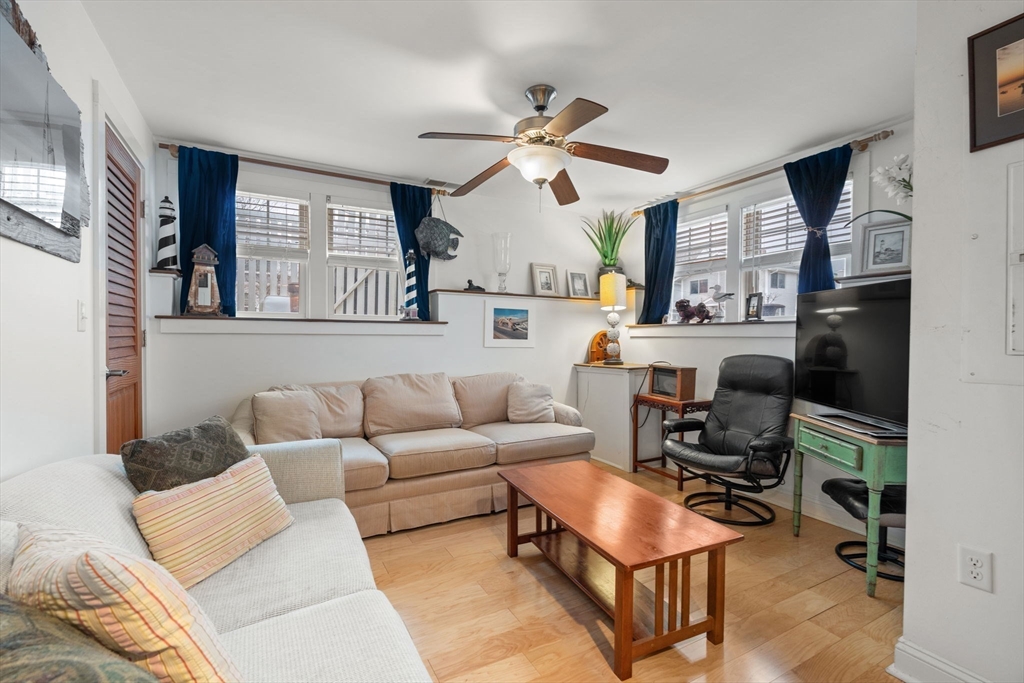 92 Marion Road Scituate, MA 02066 - Photo 15 of 22