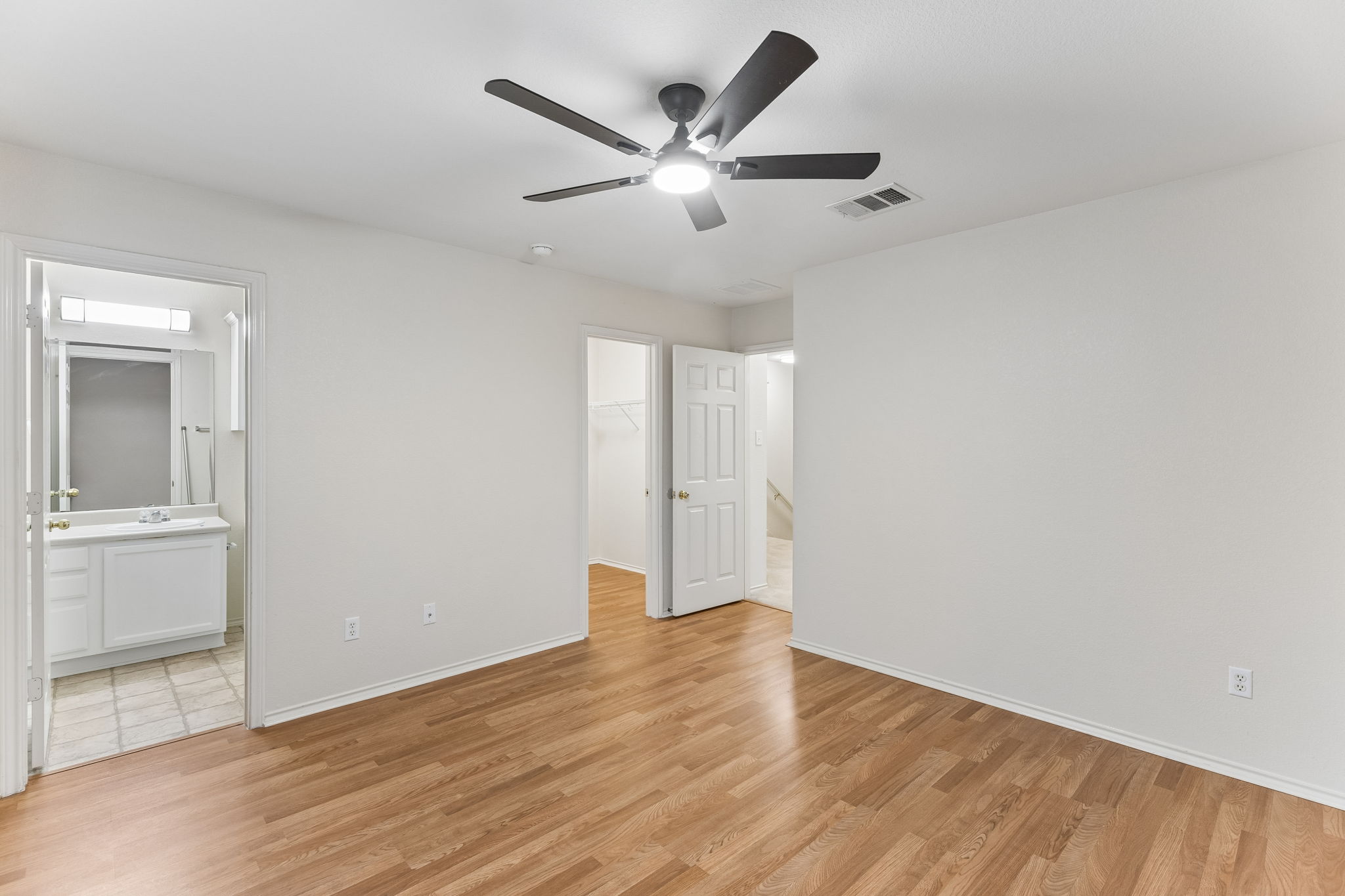 1808 Lost Maples Loop Cedar Park, TX 78613 - Photo 21 of 37