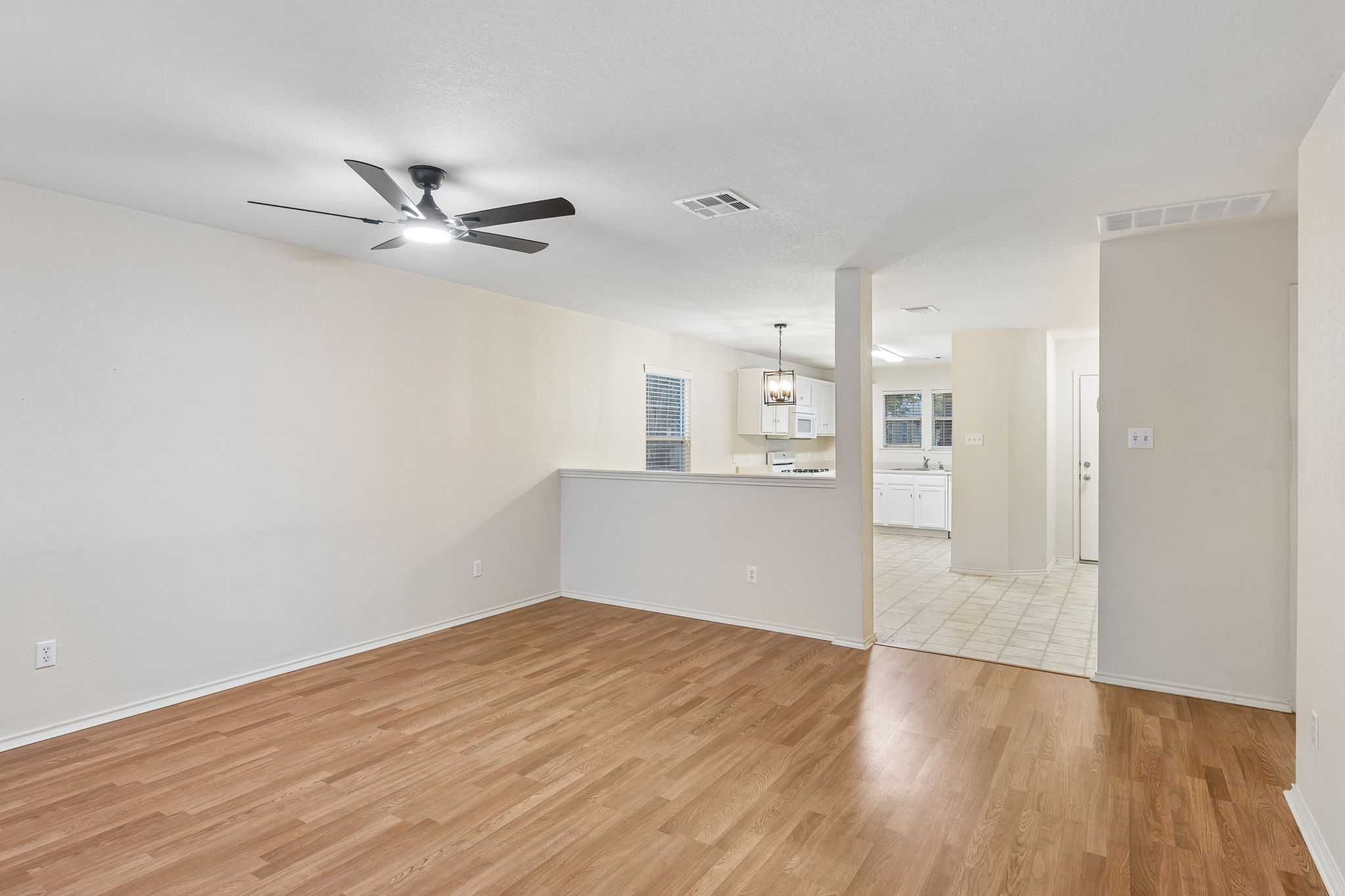 1808 Lost Maples Loop Cedar Park, TX 78613 - Photo 27 of 37