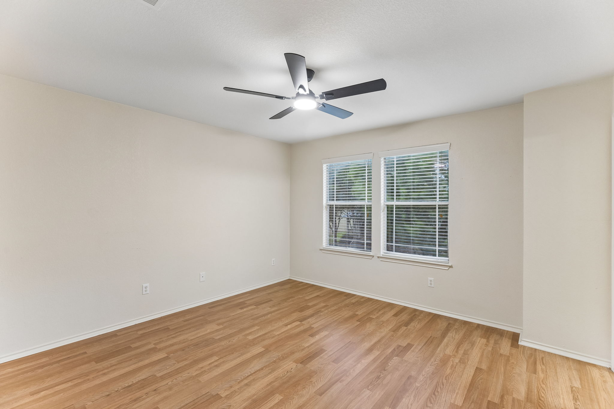 1808 Lost Maples Loop Cedar Park, TX 78613 - Photo 29 of 37