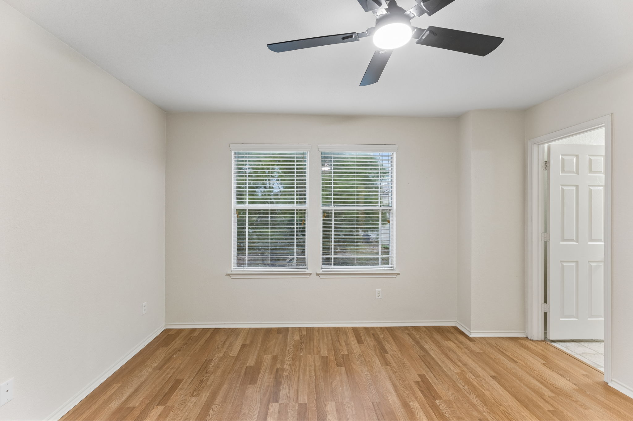 1808 Lost Maples Loop Cedar Park, TX 78613 - Photo 31 of 37