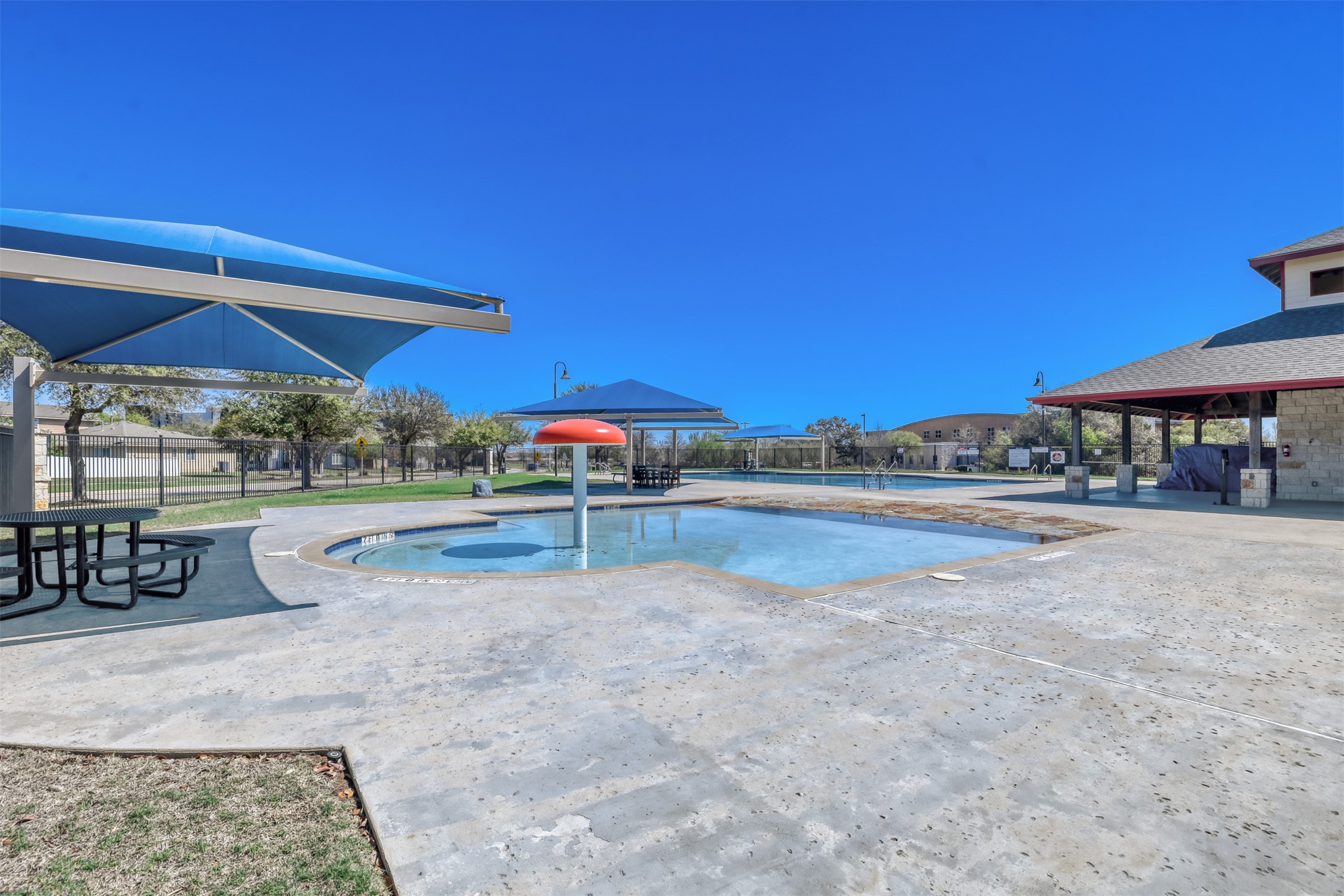 1808 Lost Maples Loop Cedar Park, TX 78613 - Photo 7 of 37