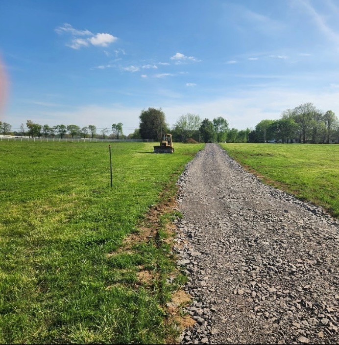 521 Airport Road Shelbyville, TN 37160 - Photo 4 of 4 a view of a golf course with green space