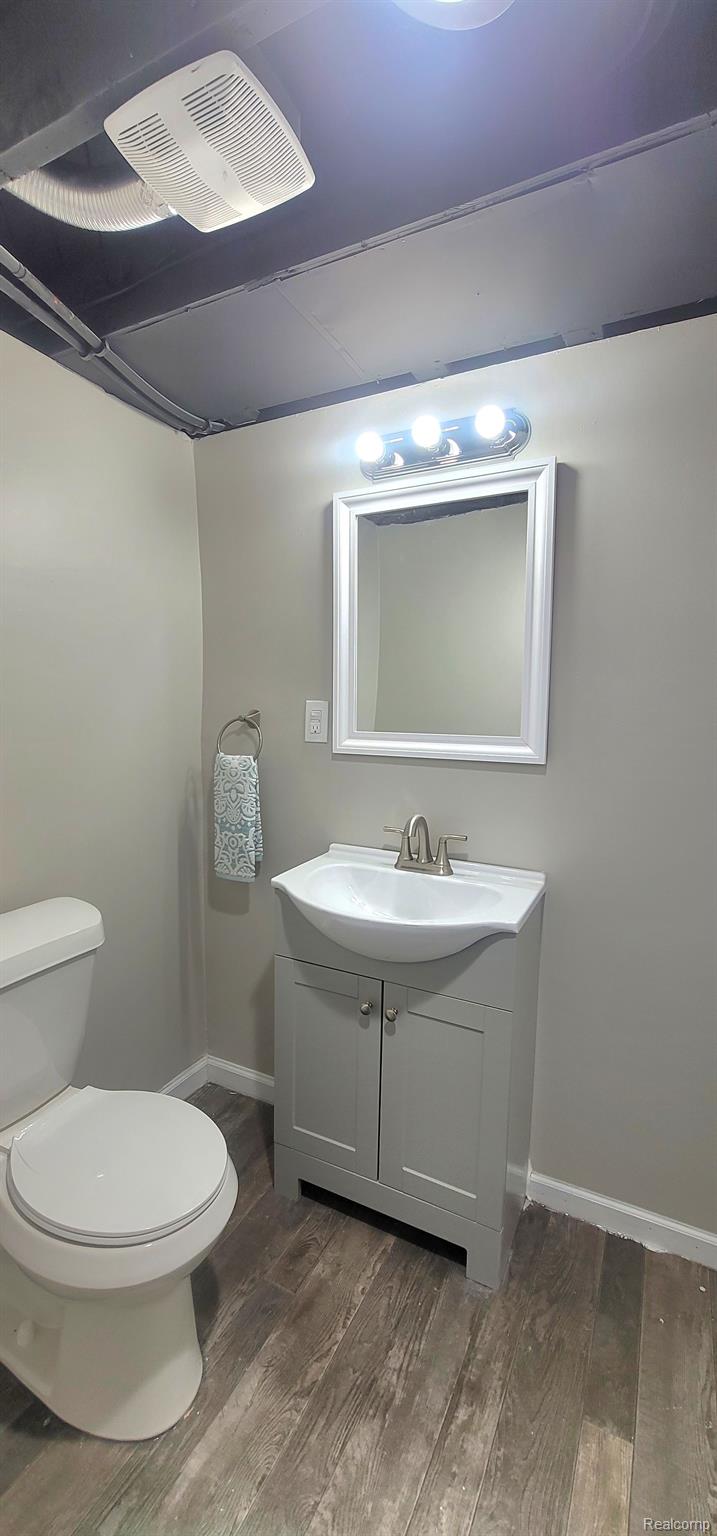 6705 Pelham Road Allen Park, MI 48101 - Photo 26 of 30 PARTIAL VIEW LOWER
