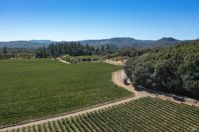 $2,500,000 | 300 Laughlin Way, Redwood Valley, CA 95470