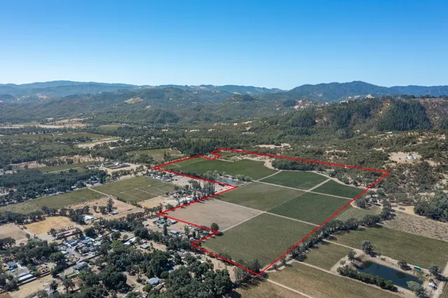$2,500,000 | 300 Laughlin Way, Redwood Valley, CA 95470