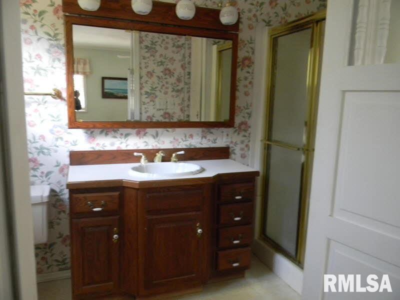 8962 Birch Road Du Quoin, IL 62832 - Photo 6 of 20