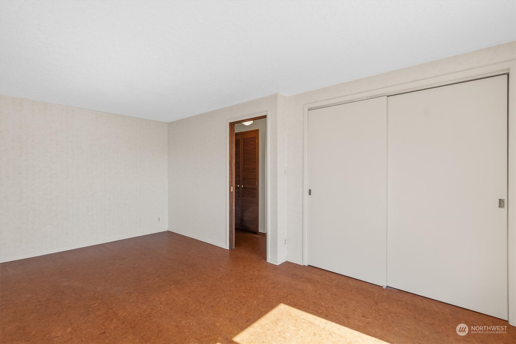 7405 Willow Grove Road Longview, WA 98632 - Photo 33 of 39 a view of an empty room