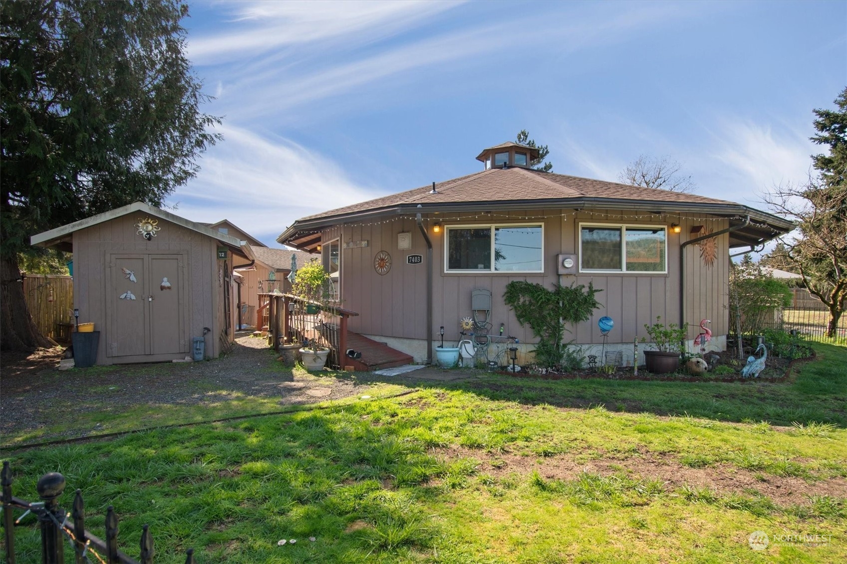 7405 Willow Grove Road Longview, WA 98632 - Photo 5 of 39 a view of a house with a yard