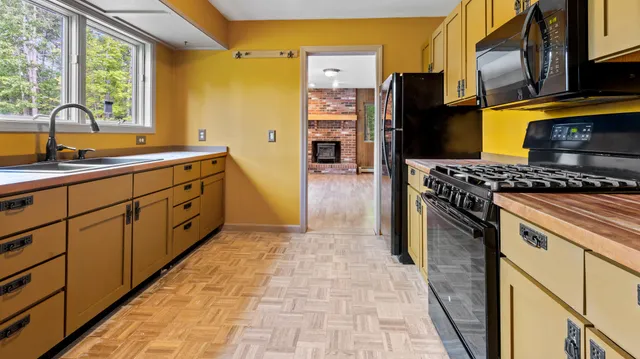 $420,000 | 153 Finson Road, Bangor, ME 04401