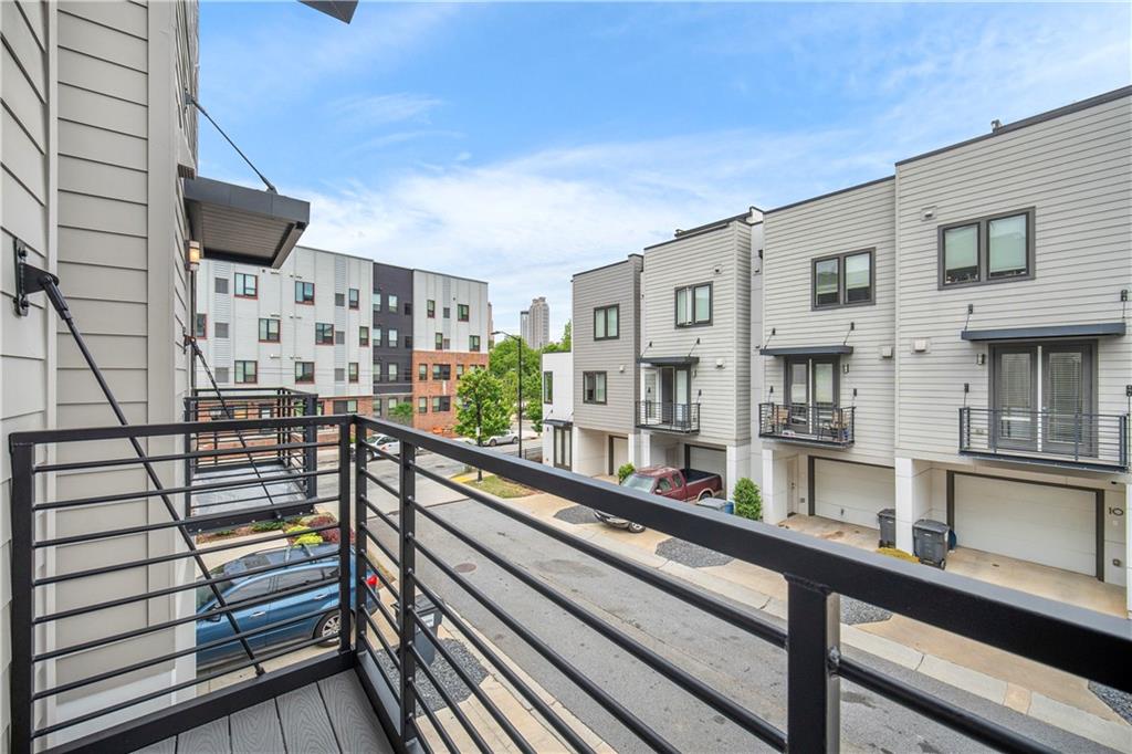 415 Gartrell Street Southeast, Unit 16 Atlanta, GA 30312 - Photo 15 of 29 a view of balcony with furniture