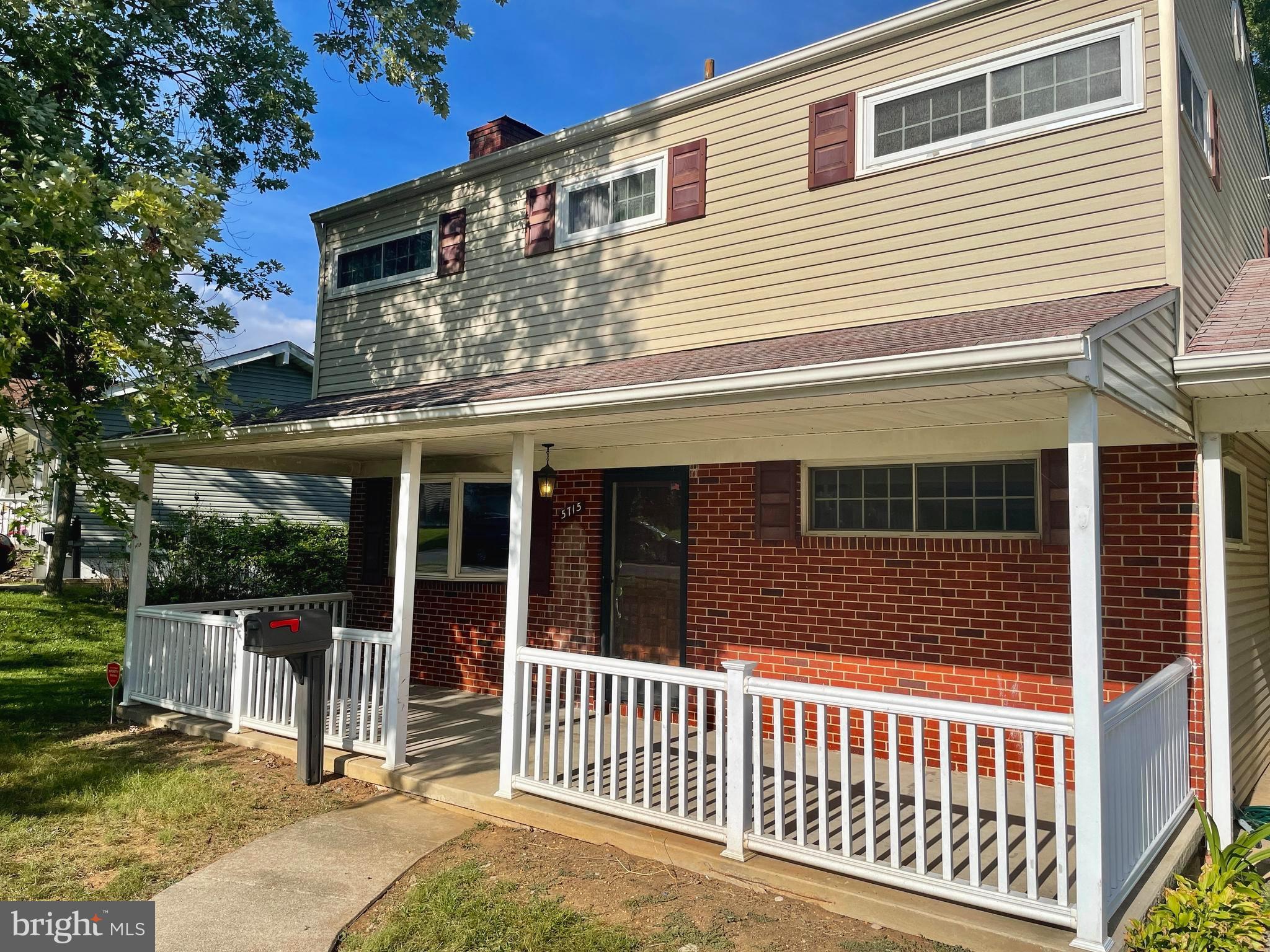 5715 Oakland Road Baltimore, MD 21227 - Photo 3 of 18