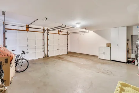 $475,000 | 654 Picardy Circle, Northbrook, IL 60062