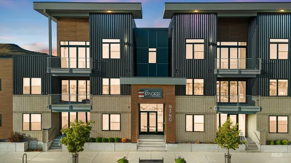 $459,900 | 4340 East Haystack Street, Unit 102, Boise, ID 83716