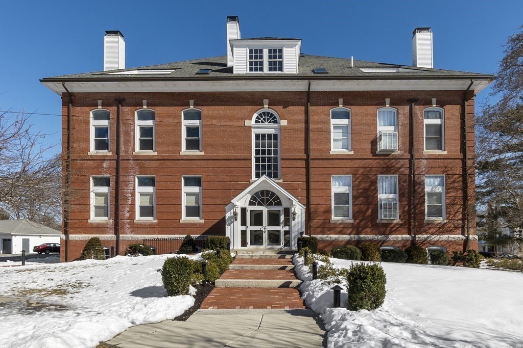 66 Haskell Street, Unit 2W Beverly, MA 01915 - Photo 14 of 16 Gallery Image 14