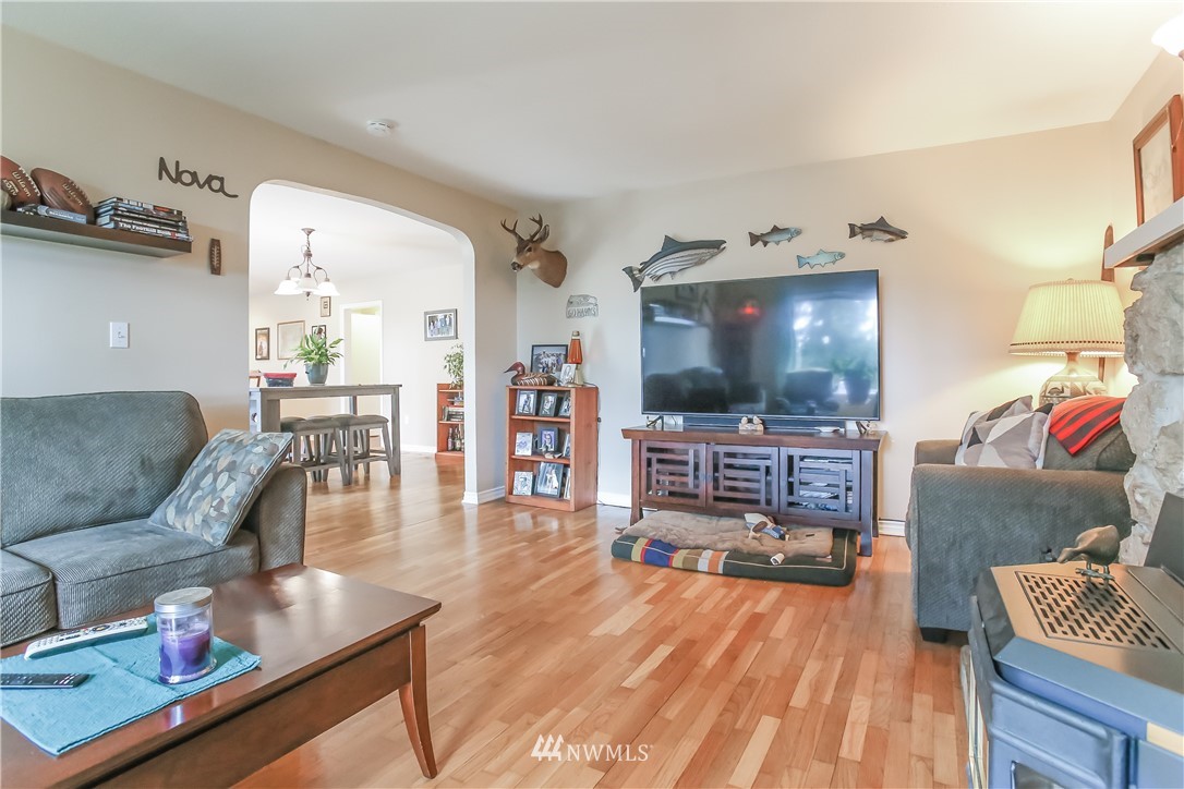 4329 Chrisella Road East, Unit 2SFR Edgewood, WA 98372 - Photo 5 of 39 Gallery Image 5