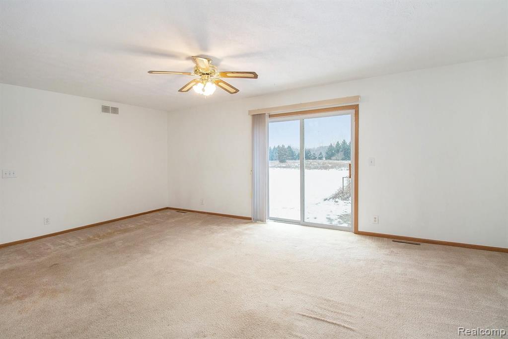 12098 South Reed Road Byron, MI 48418 - Photo 20 of 28