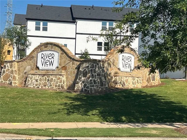 $3,200 | 6014 Liatris Street, Smyrna, GA 30126