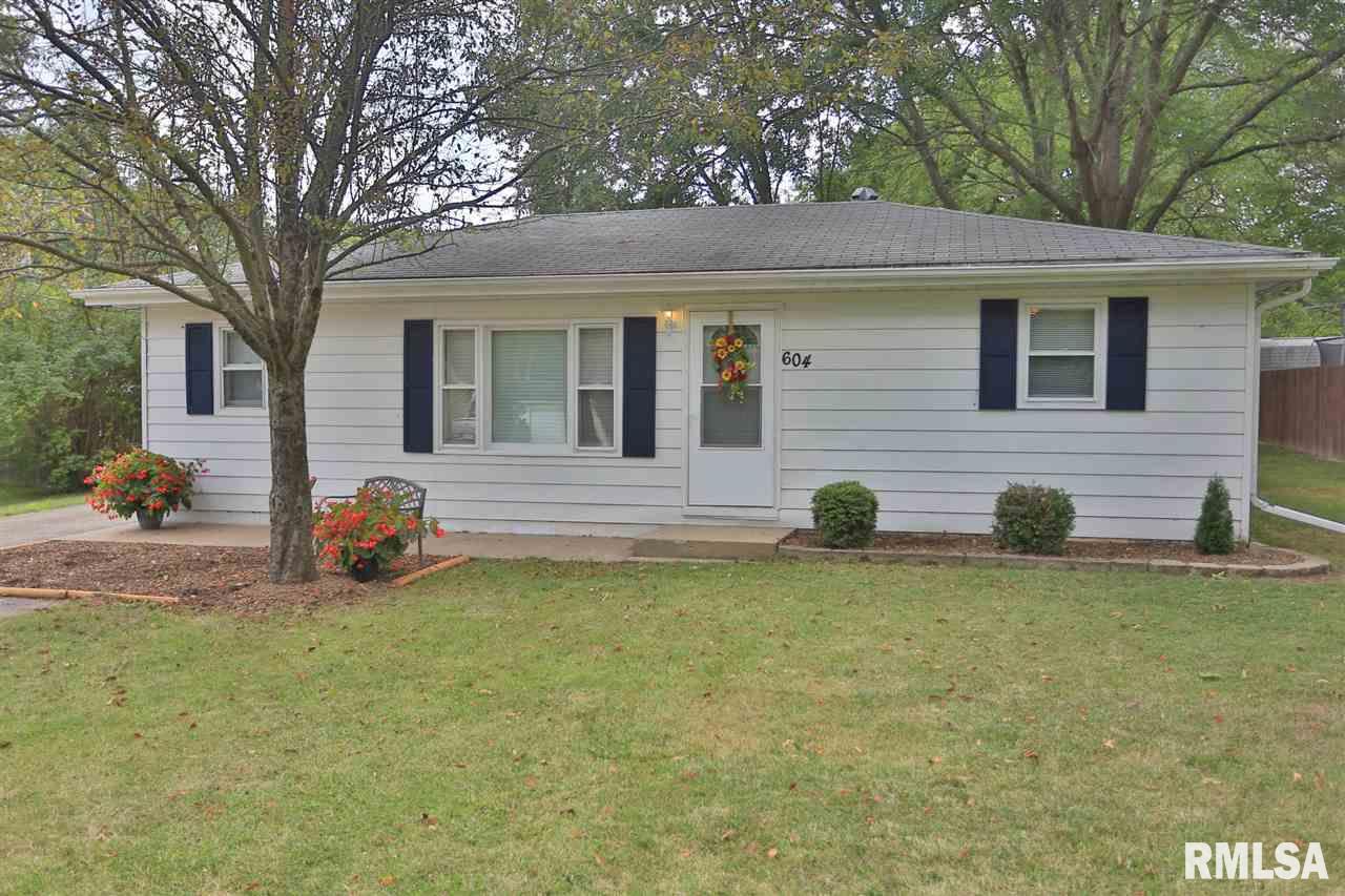 604 Weaver Street Washington, IL 61571 - Photo 1 of 35 Gallery Image 1