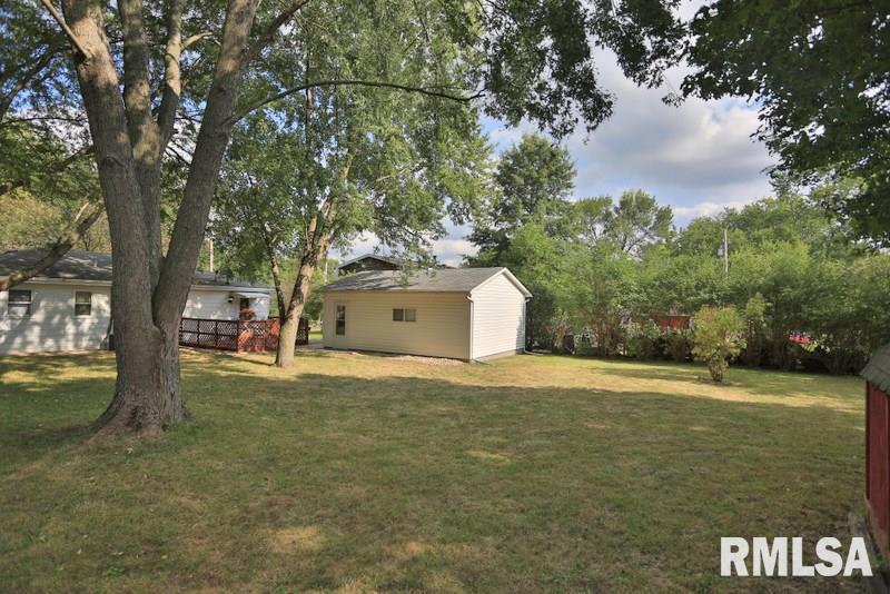 604 Weaver Street Washington, IL 61571 - Photo 27 of 35 Gallery Image 27
