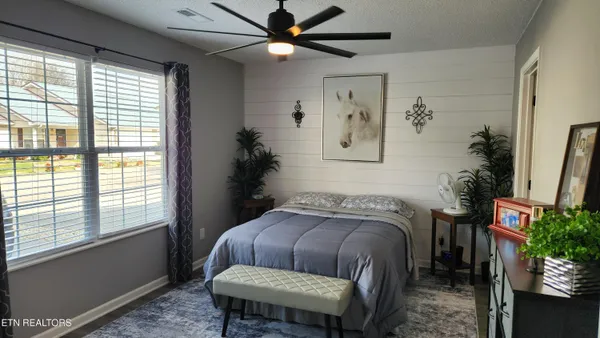 $279,900 | 261 Dumplin Lane, Kodak, TN 37764