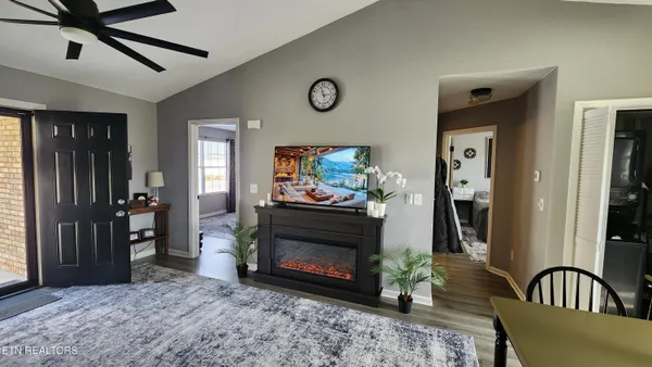 $279,900 | 261 Dumplin Lane, Kodak, TN 37764
