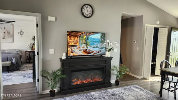 $279,900 | 261 Dumplin Lane, Kodak, TN 37764