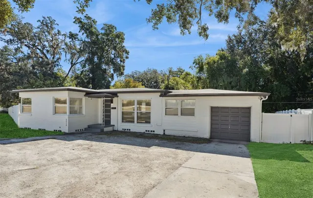 $2,200 | 2210 East Anderson Street, Orlando, FL 32803