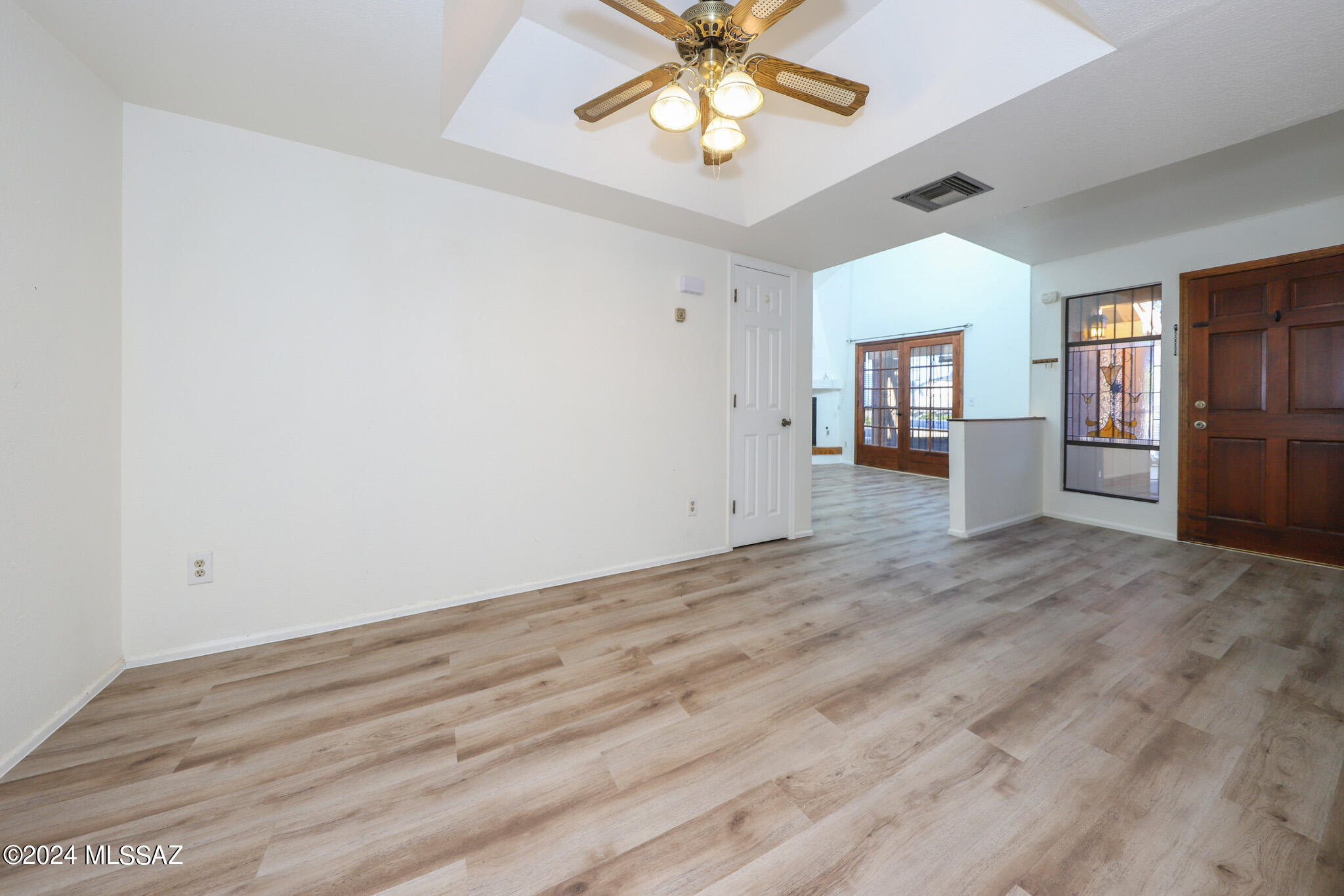 8271 North Oracle Road, Unit 250 Tucson, AZ 85704 - Photo 10 of 26 Dining area