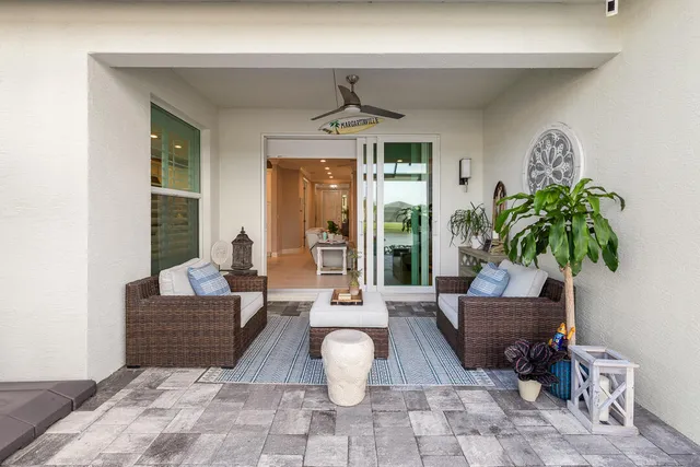 $499,999 | 11397 Southwest Carlisle Crossing Avenue, Port St. Lucie, FL 34987