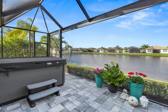 $499,999 | 11397 Southwest Carlisle Crossing Avenue, Port St. Lucie, FL 34987