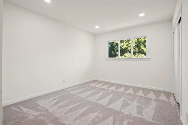 $595,000 | 3045 Los Prados Street, Unit 218, San Mateo, CA 94403