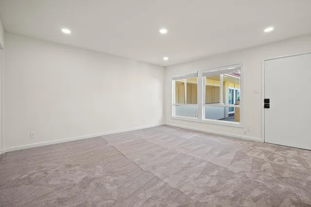 $595,000 | 3045 Los Prados Street, Unit 218, San Mateo, CA 94403