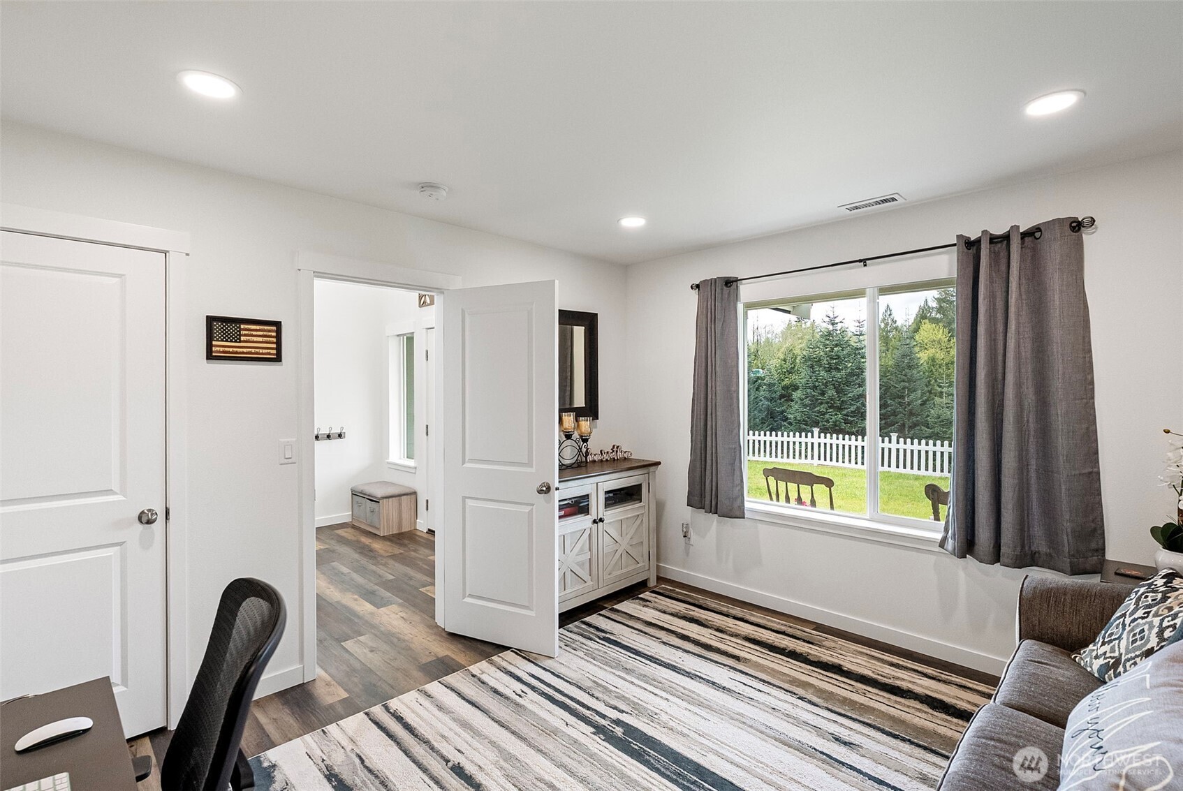 9611 West Belfair Valley Road Bremerton, WA 98312 - Photo 34 of 40