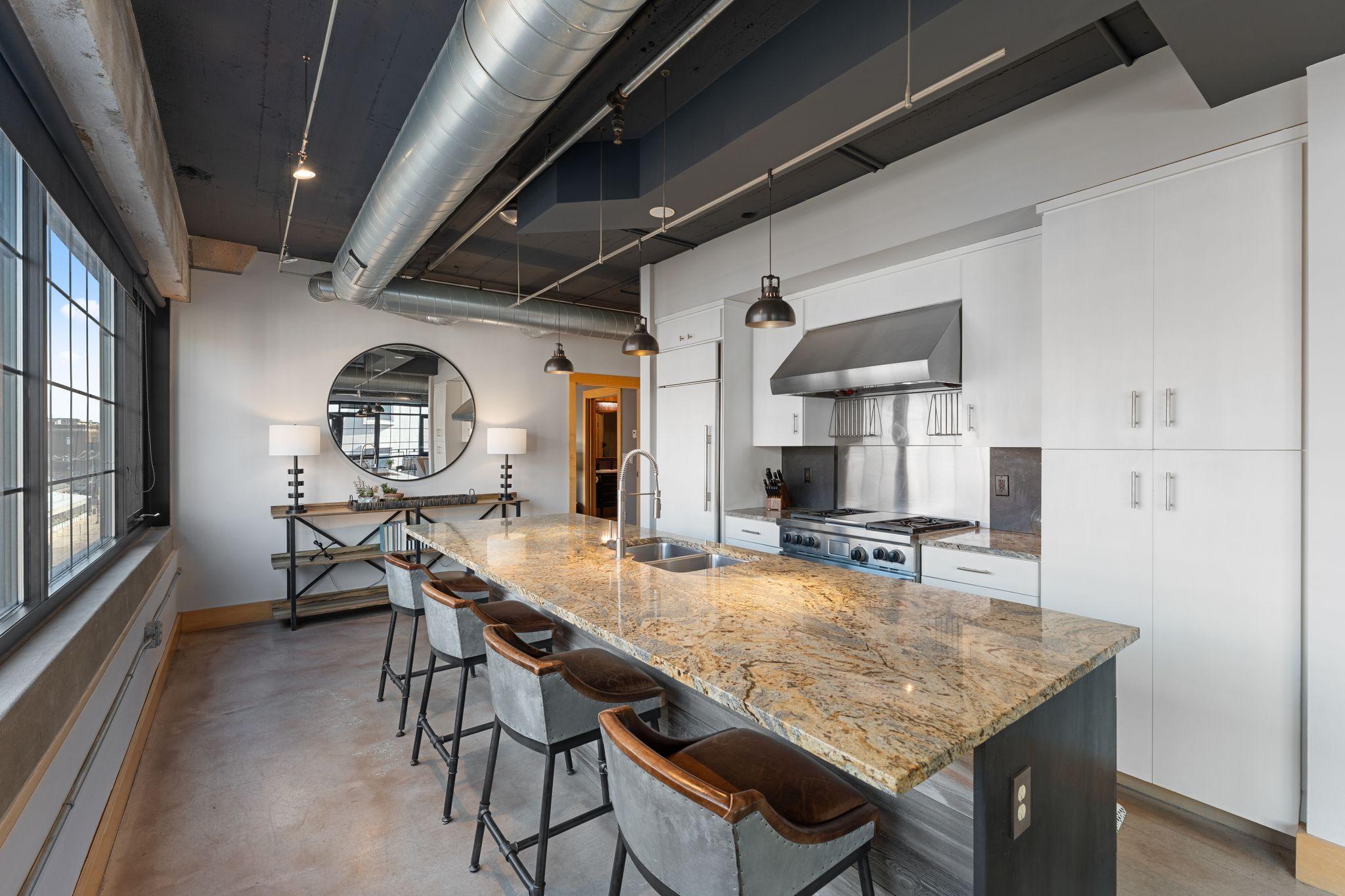 525 North 3rd Street, Unit 414 Minneapolis, MN 55401 - Photo 1 of 40