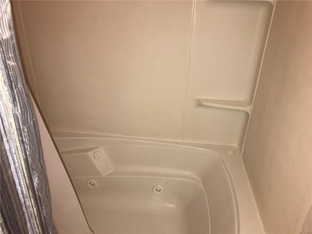 104 Castle Hill Road Monroeville, PA 15146 - Photo 20 of 24 ..... and a jet spray tub!